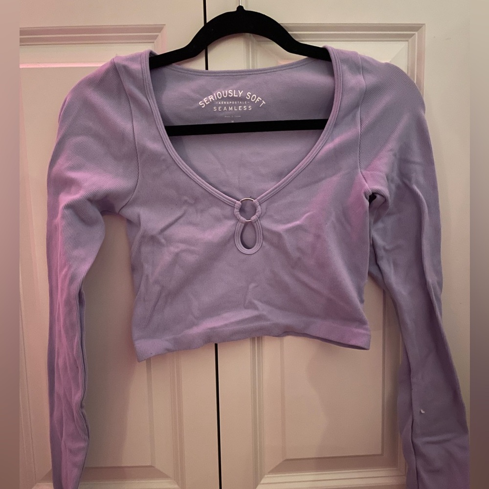 Light purple Aeropostale long sleeve top in medium